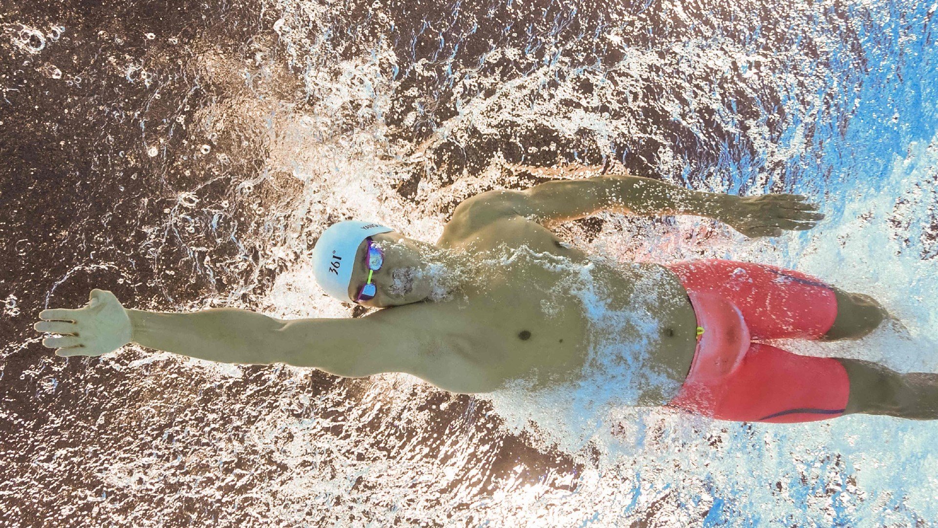 波兰队在国际乒联混合团体世界杯的团体配合与战术优势，波兰乒乓球名将