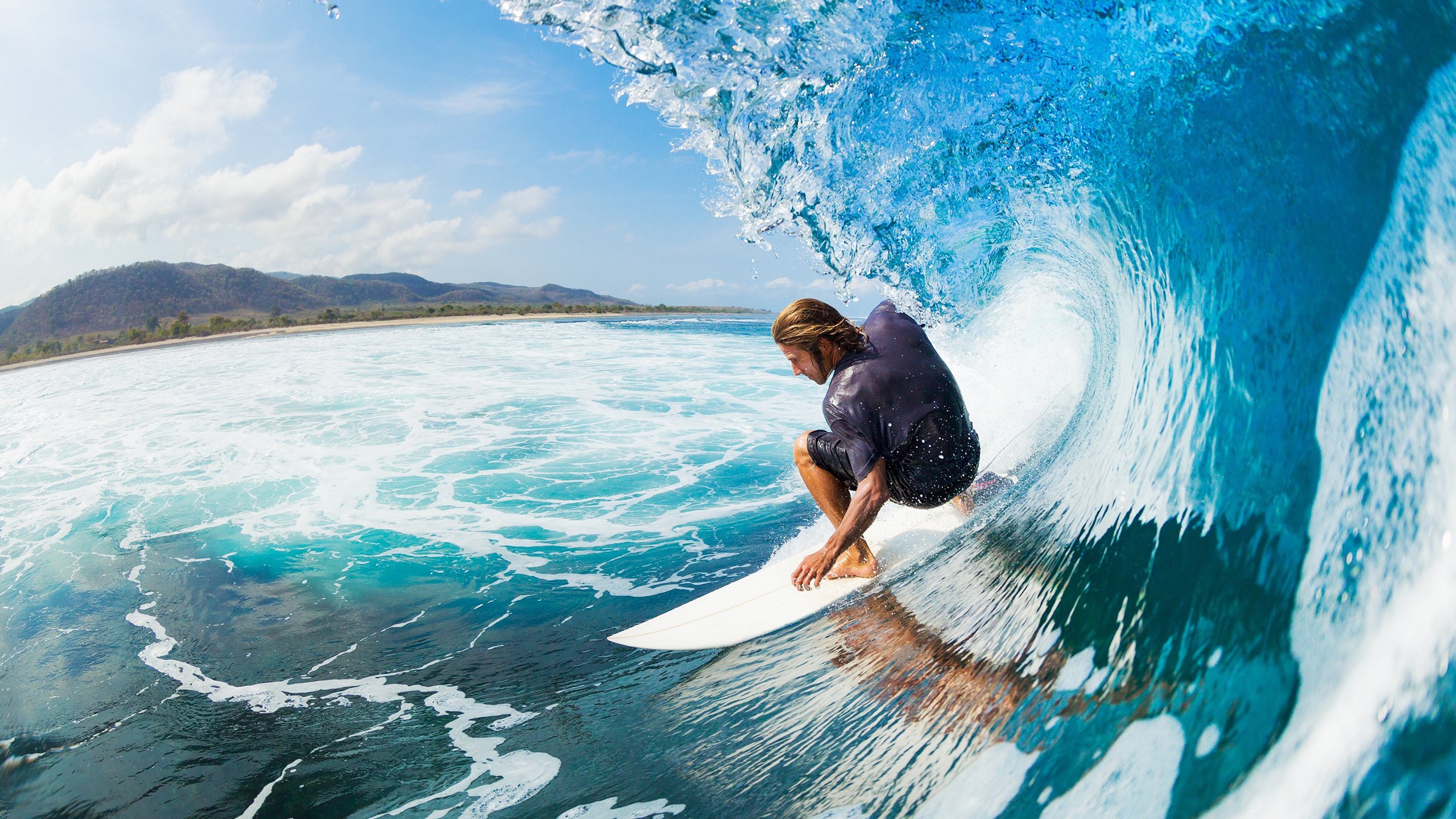 自由泳项目三强角逐 奖牌榜不断刷新，4×200自由泳金牌