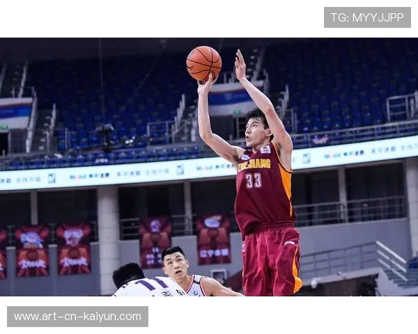 CBA吴前三分训练秘诀揭秘：稳定高效的三分魔术